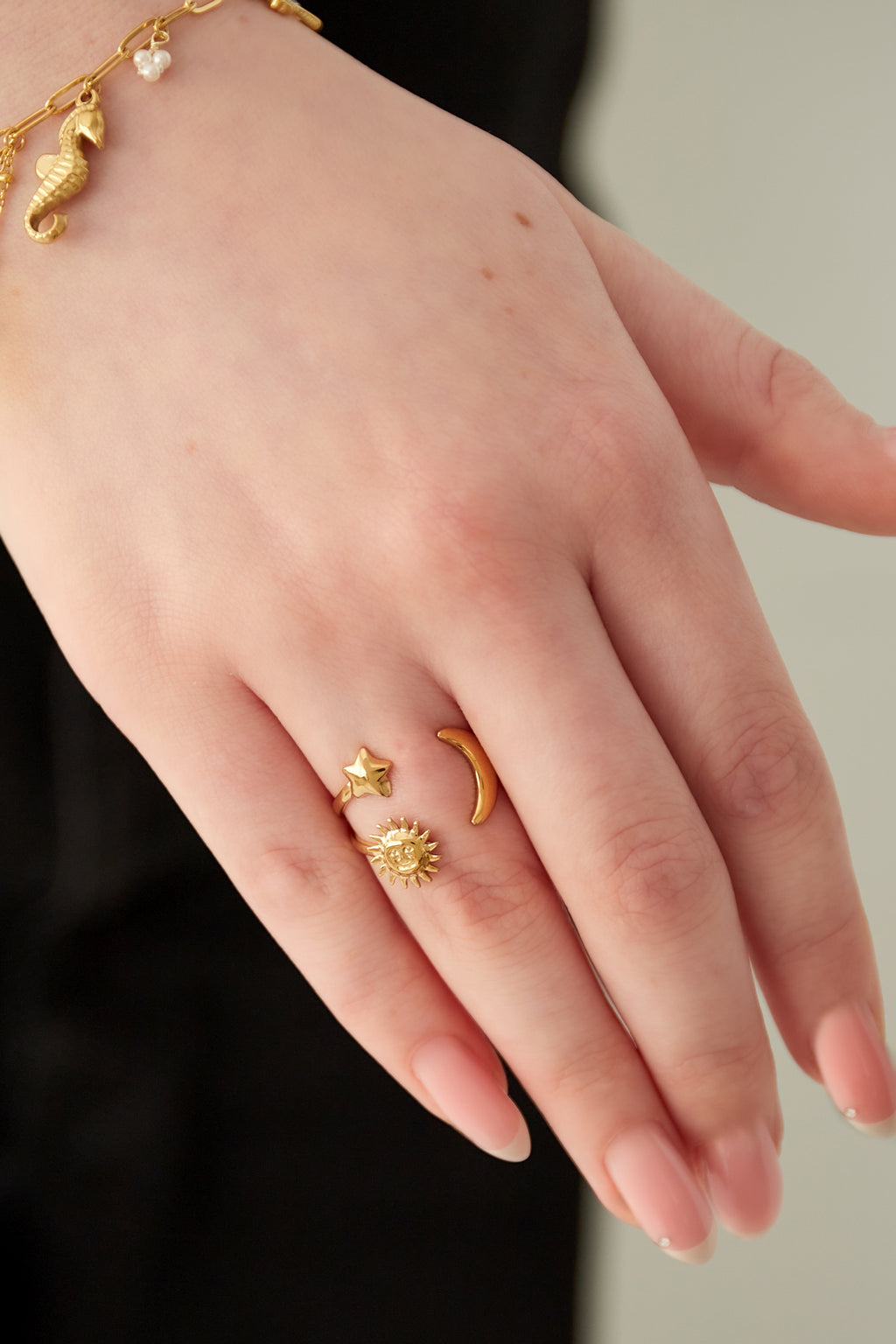 day & night ring