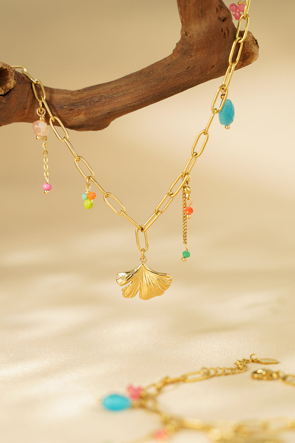 vivid vibes ketting