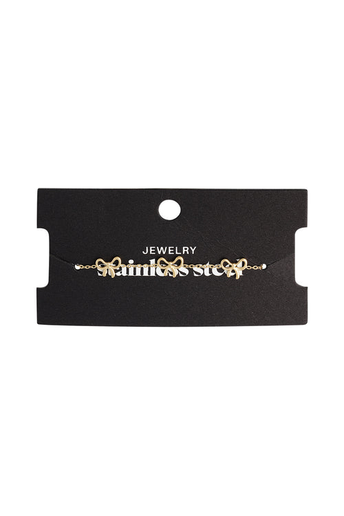 charming bows armband