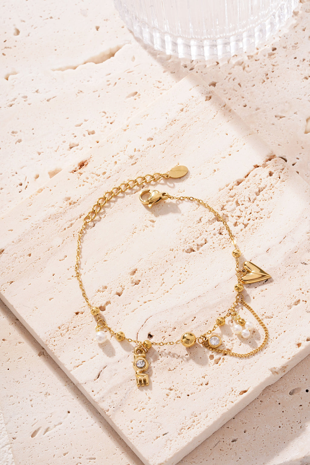 connected love armband