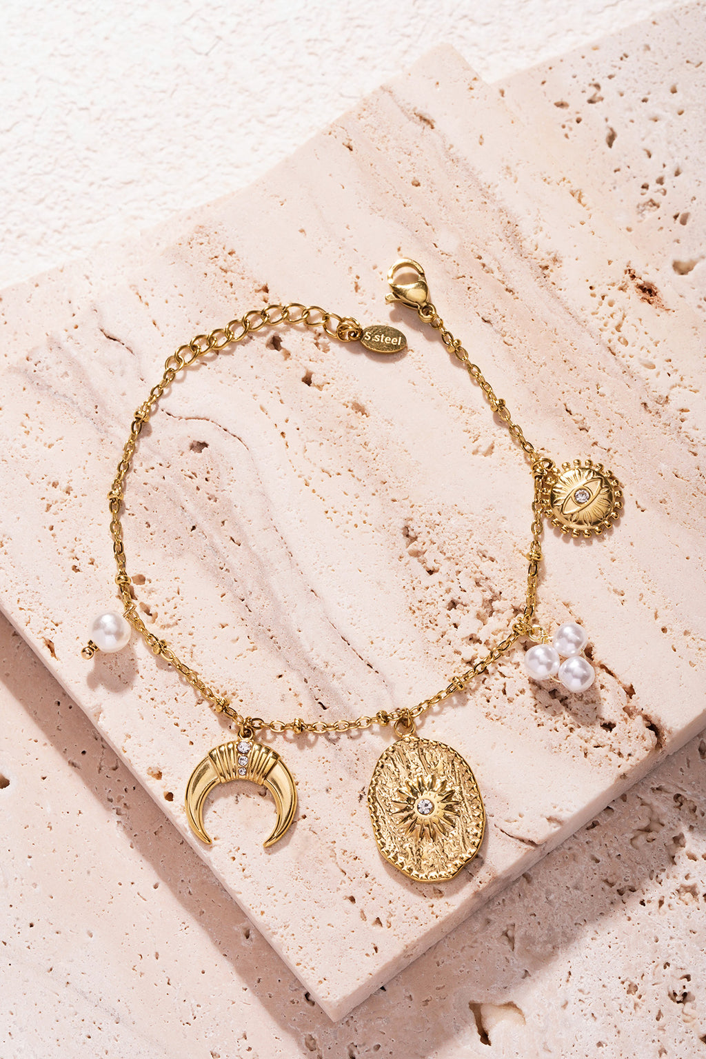moony armband