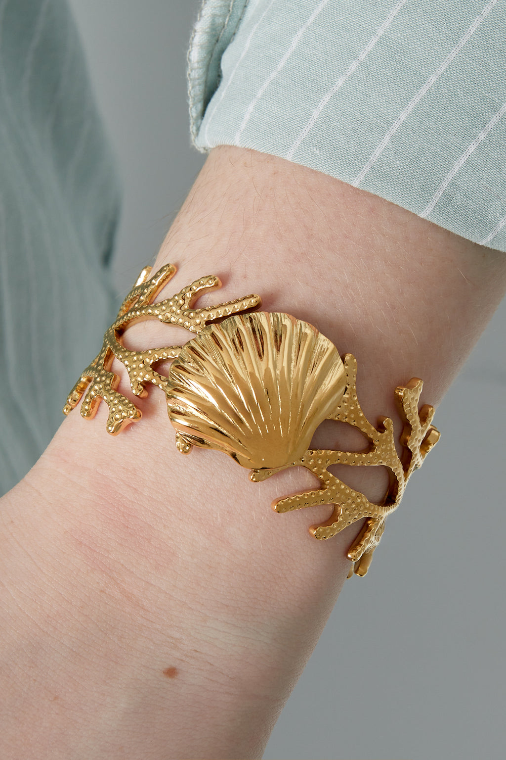 Gouden rifarmband