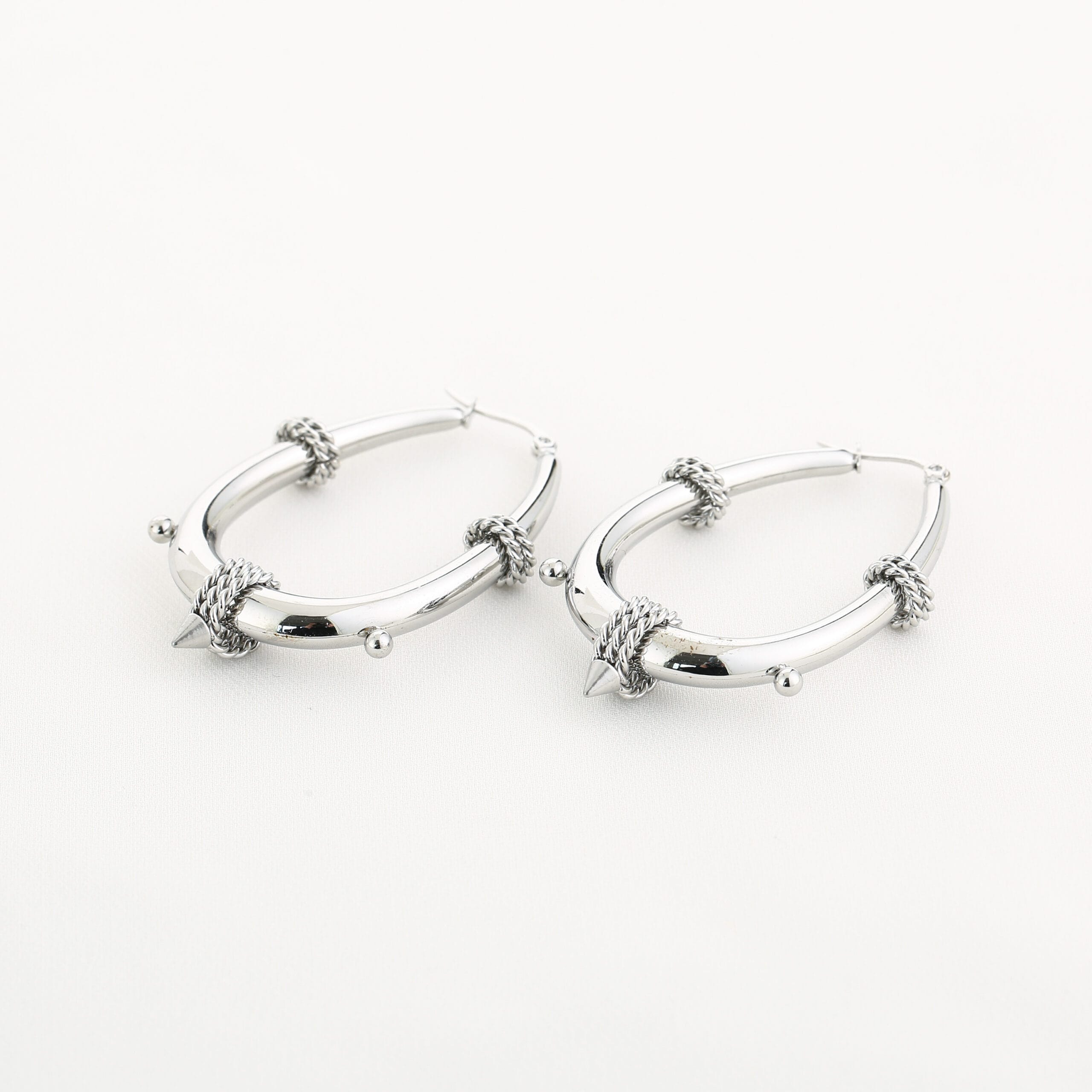 Bali oorbellen zilver