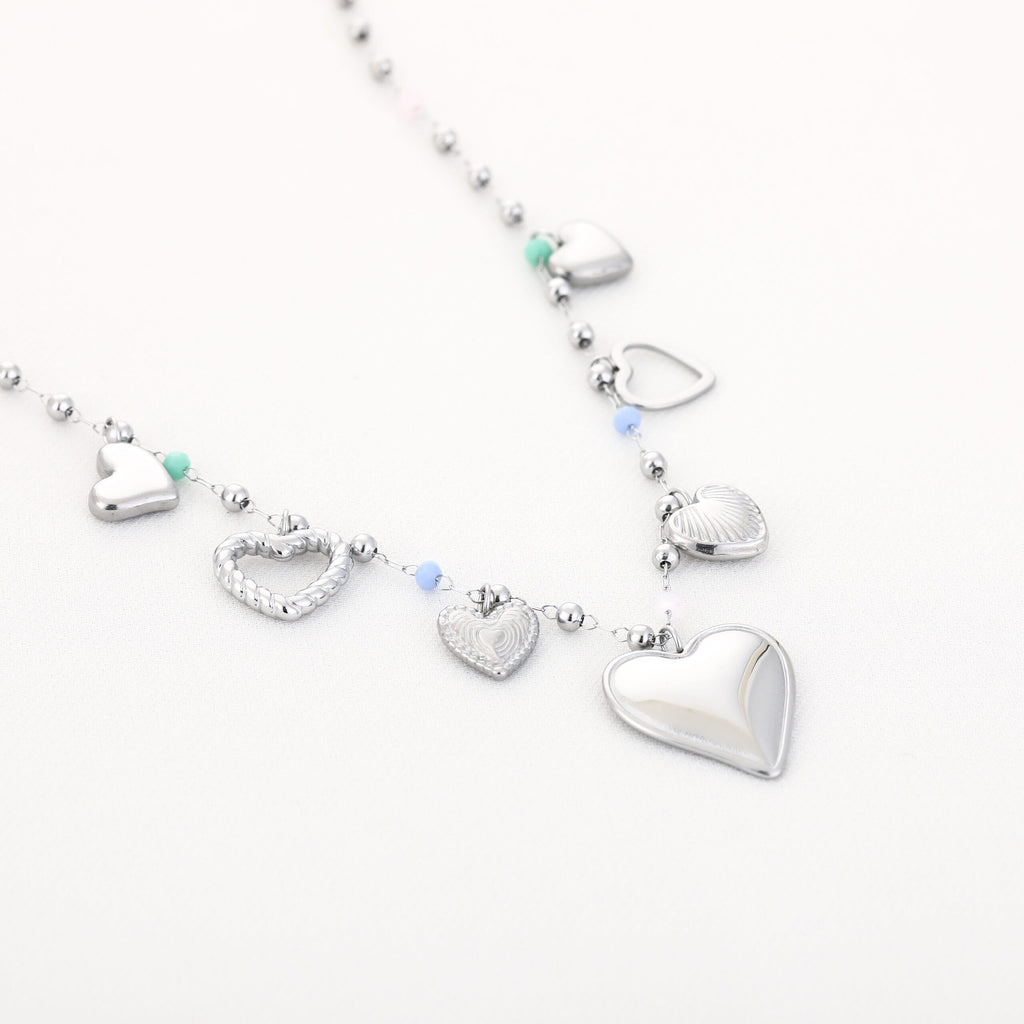 Ketting met hartjes bedels zilver